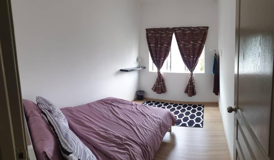 Chombies Muslim Homestay Танах-Рата Экстерьер фото